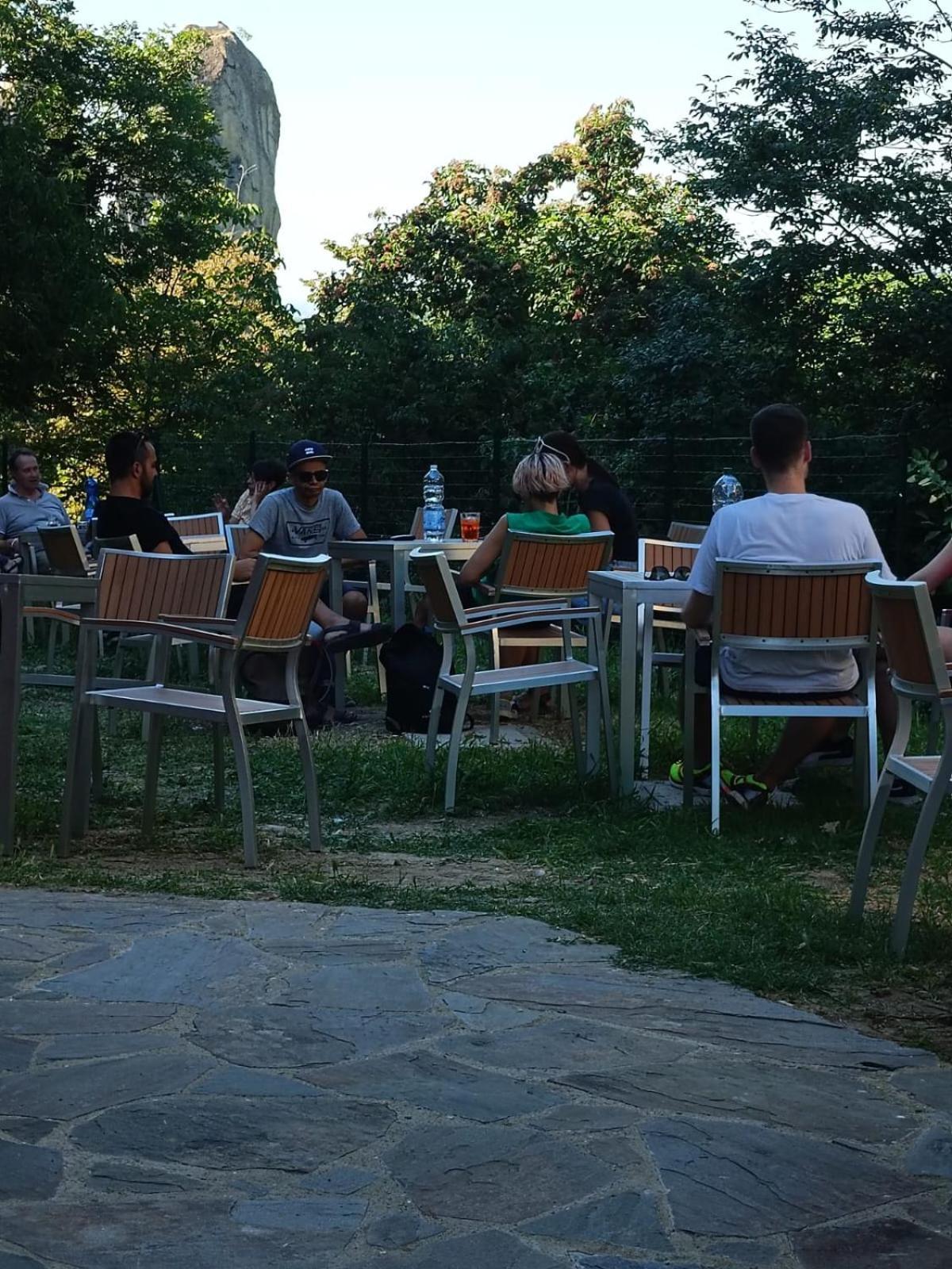 Borgo Dei Sassi Di Roccamalatina - Room And Breakfast Rocca Malatina Eksteriør bilde